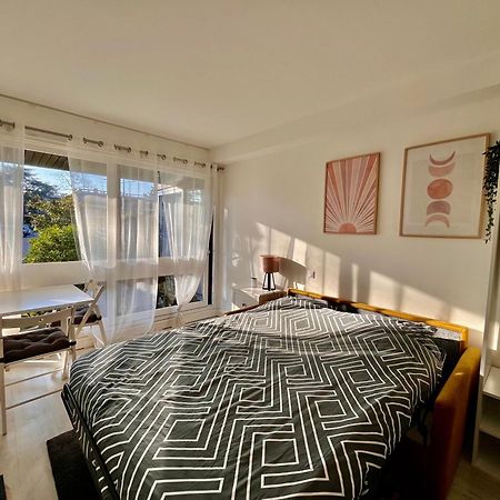 Studio proche Versailles/Paris ☆ Parking gratuit 3min à pied Le Chesnay  Exterior foto